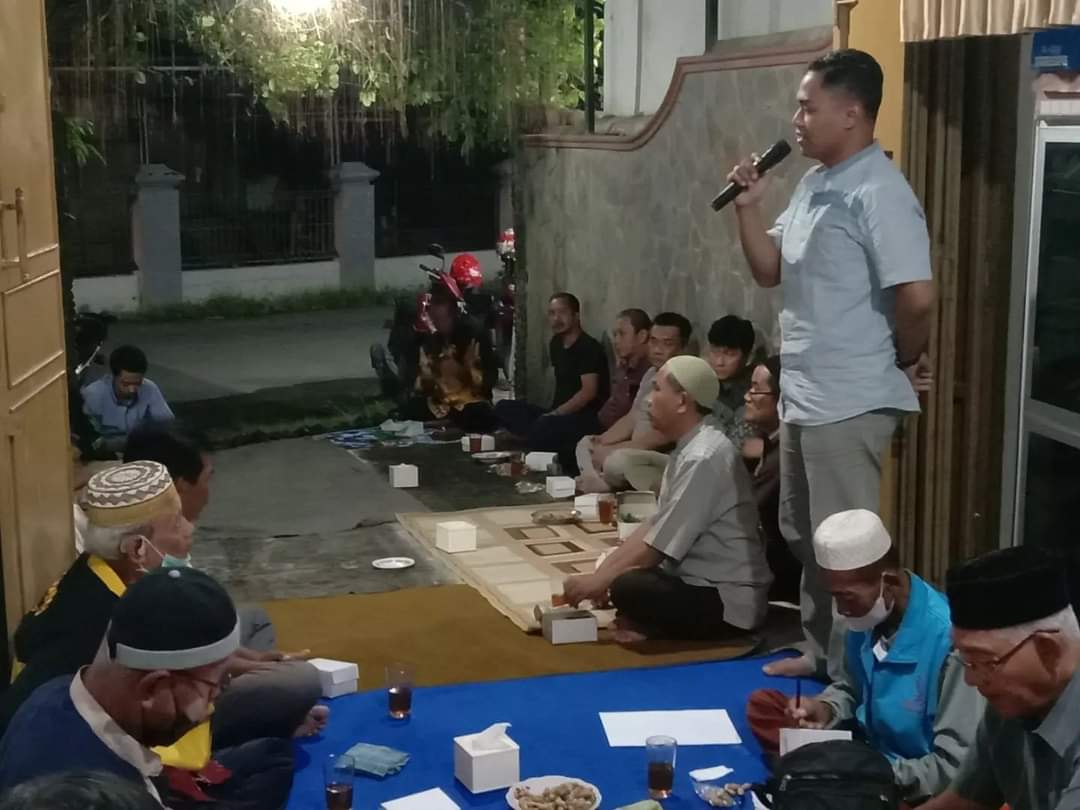 Kegiatan Pertemuan rutin RT dan RW di Kelurahan Mulyoharjo