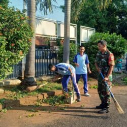 Kegiatan Jum'at Bersih